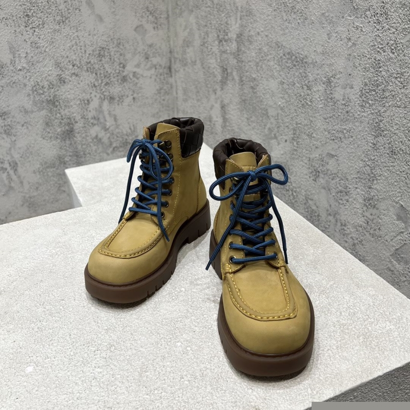 bo*te*ga Ve*ne*ta boots